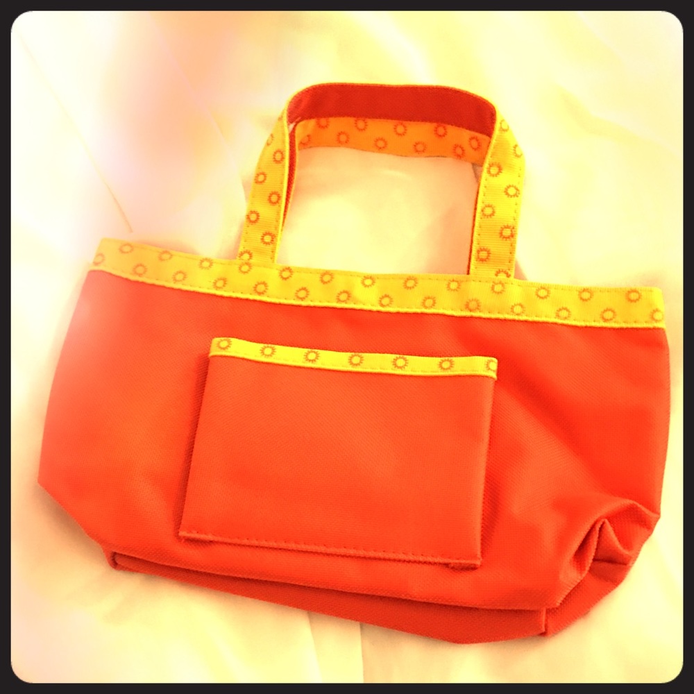 Cute small cell/$/makeup beach bag. Never used.